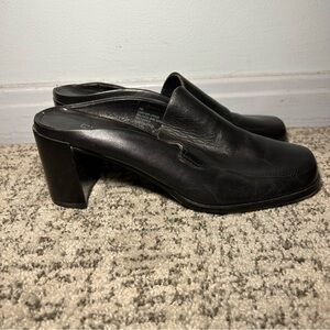 Chico’s Black Madison Mule Heels Size 7